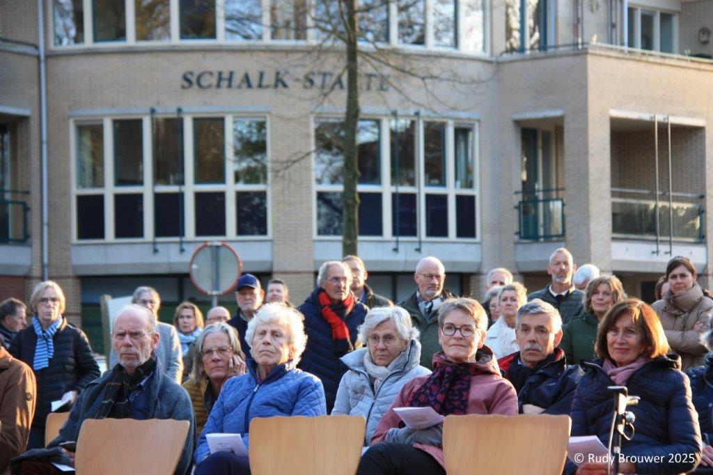250410 10 Herdenking