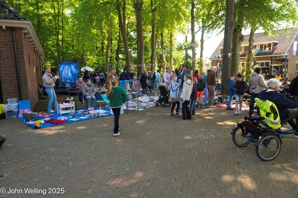 Kleedjesmarkt-3